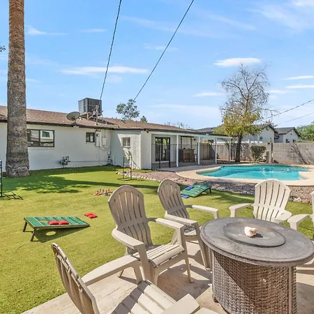 New Modern Tempe Home With Pool 4Bd 2Ba